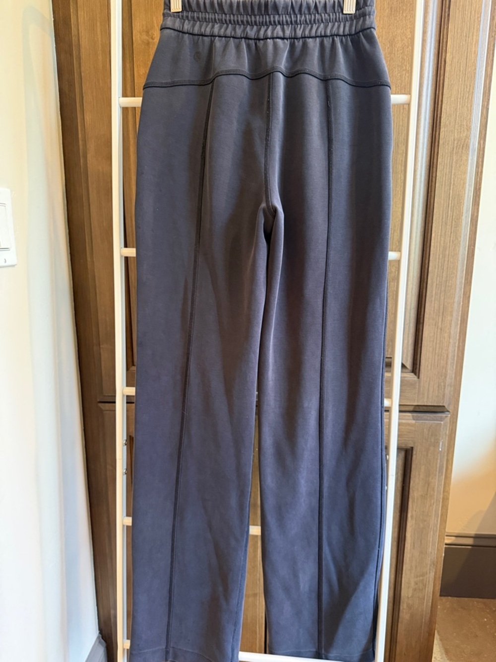 Lululemon black softstreme high rise pants - Picture 7 of 7